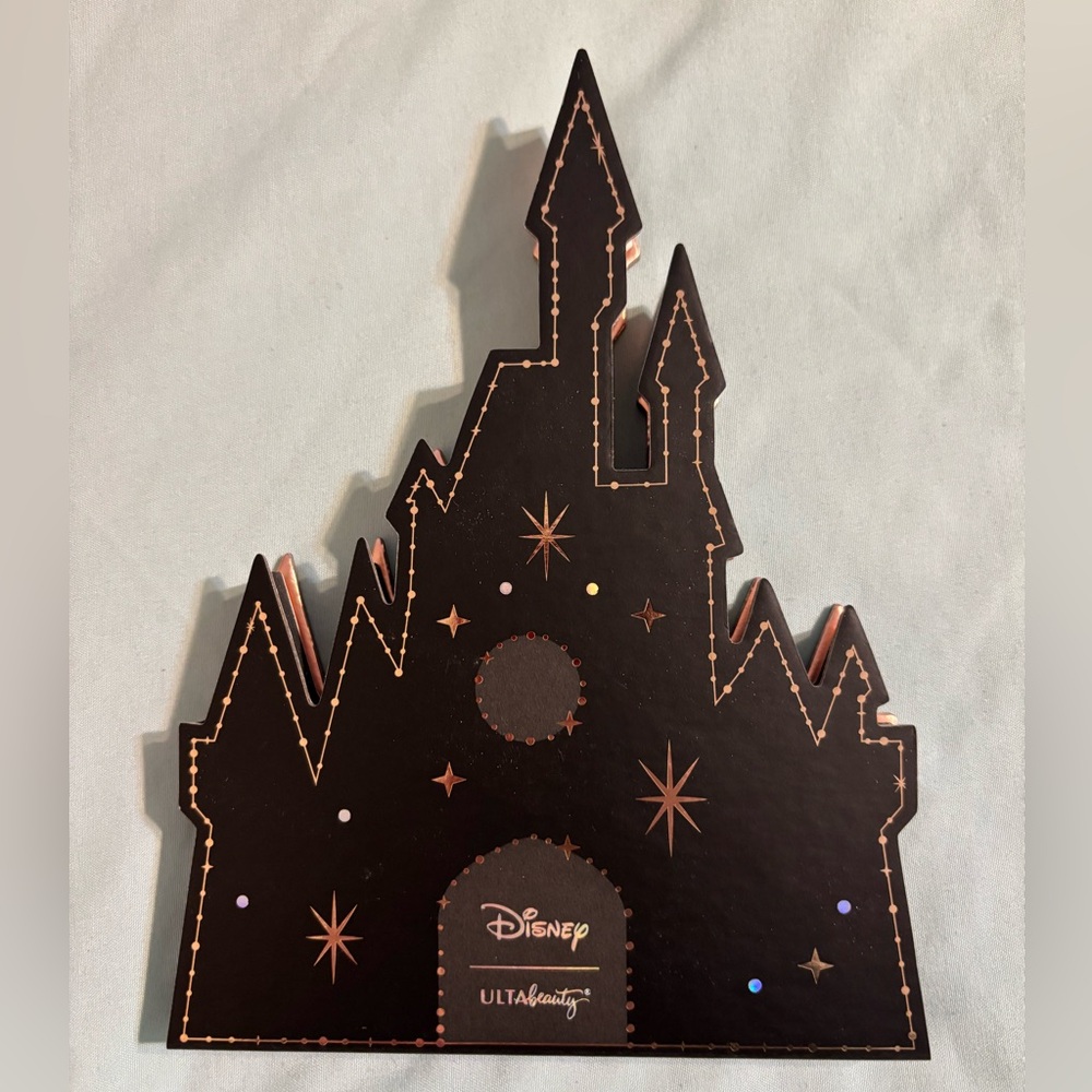 Disney Magic Kingdom Eyeshadow Palette
